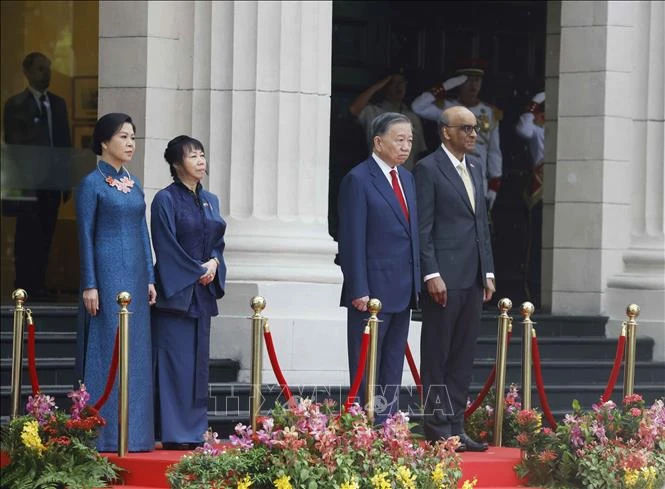 Lễ đón Tổng Bí thư, Chủ tịch nước Tô Lâm và Phu nhân thăm cấp Nhà nước CH Singapore Lễ đón Tổng Bí thư, Chủ tịch nước Tô Lâm và Phu nhân thăm cấp Nhà nước CH Singapore