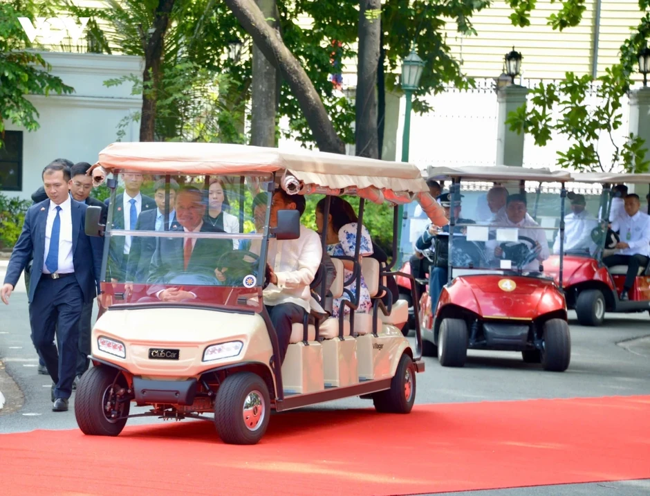 Lễ đón trọng thể Tổng Bí thư, Chủ tịch nước Tô Lâm thăm cấp Nhà nước Philippines Lễ đón trọng thể Tổng Bí thư, Chủ tịch nước Tô Lâm thăm cấp Nhà nước Philippines