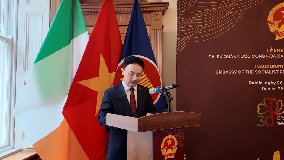 Lễ Khai trương Đại sứ quán Việt Nam tại Ireland Lễ Khai trương Đại sứ quán Việt Nam tại Ireland