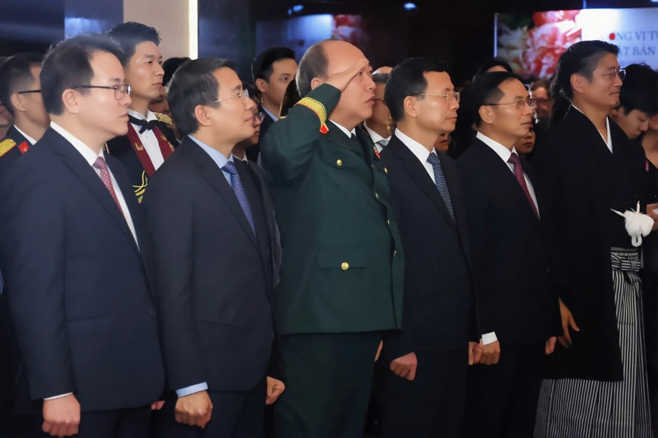 Lễ kỷ niệm 66 năm Ngày sinh Nhật hoàng: Thắt chặt quan hệ Việt - Nhật Lễ kỷ niệm 66 năm Ngày sinh Nhật hoàng: Thắt chặt quan hệ Việt - Nhật