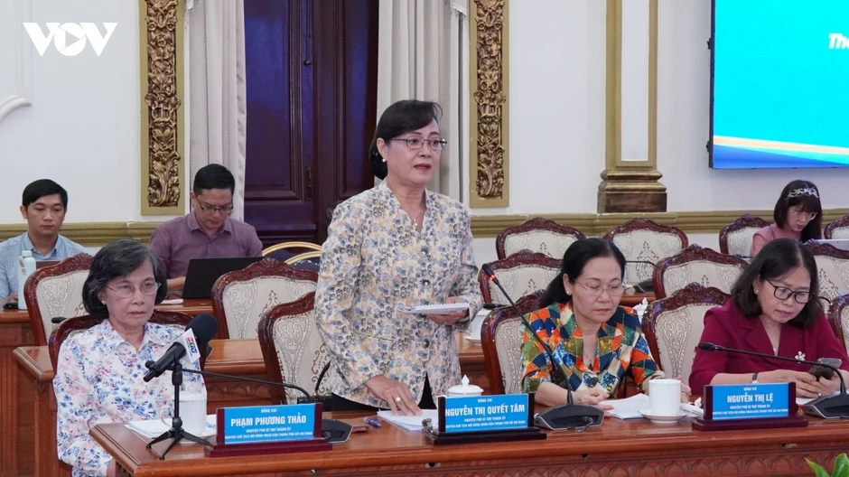 Luật Đô thị đặc biệt - không nên ngập ngừng thí điểm Luật Đô thị đặc biệt - không nên ngập ngừng thí điểm