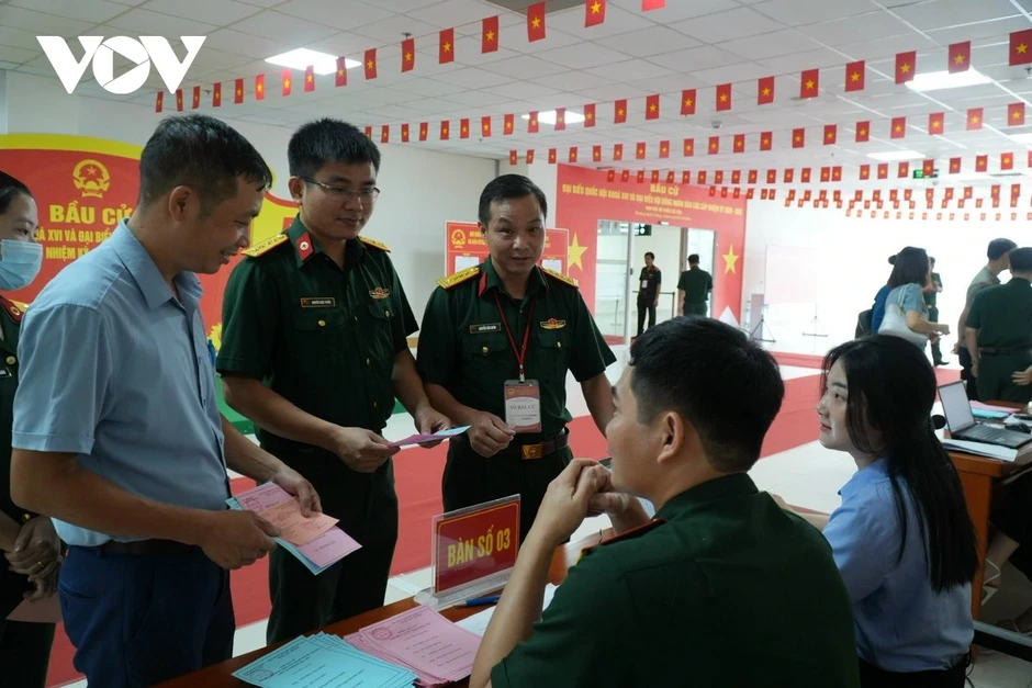 Lực lượng thầm lặng của ngày bầu cử Lực lượng thầm lặng của ngày bầu cử