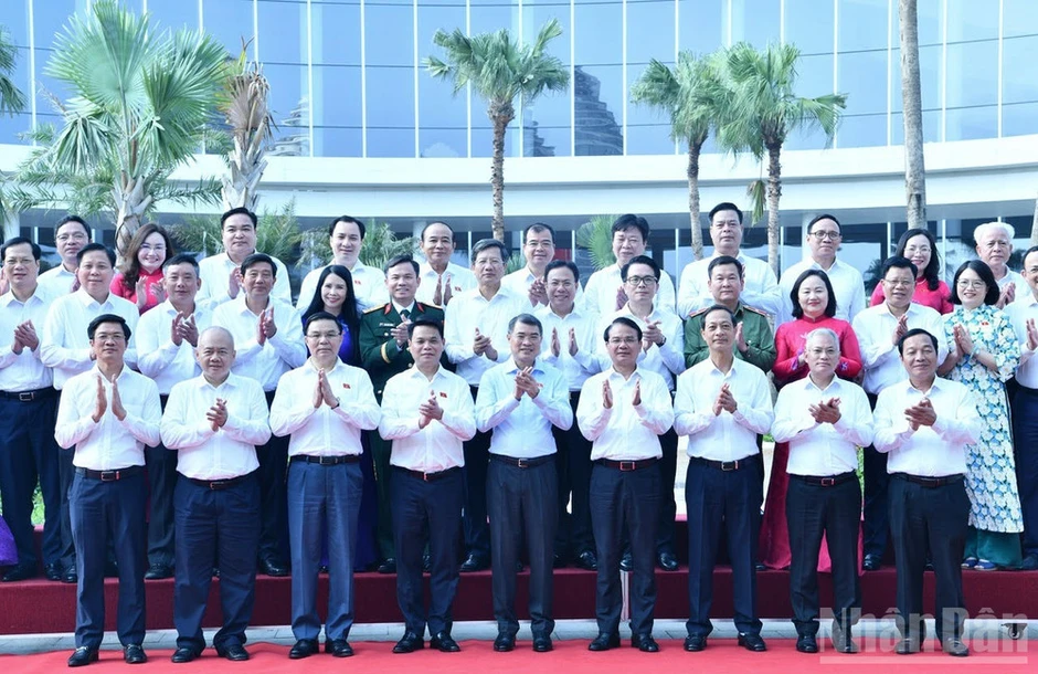 Luôn quan tâm, đồng hành cùng khát vọng phát triển của thành phố Hải Phòng Luôn quan tâm, đồng hành cùng khát vọng phát triển của thành phố Hải Phòng