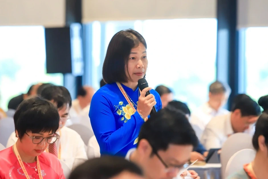 Mặt trận lắng nghe nhân dân để nâng cao hiệu quả giám sát, phản biện xã hội Mặt trận lắng nghe nhân dân để nâng cao hiệu quả giám sát, phản biện xã hội