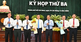 Miễn nhiệm Phó Chủ tịch UBND TPHCM Bùi Xuân Cường để thực hiện công tác cán bộ