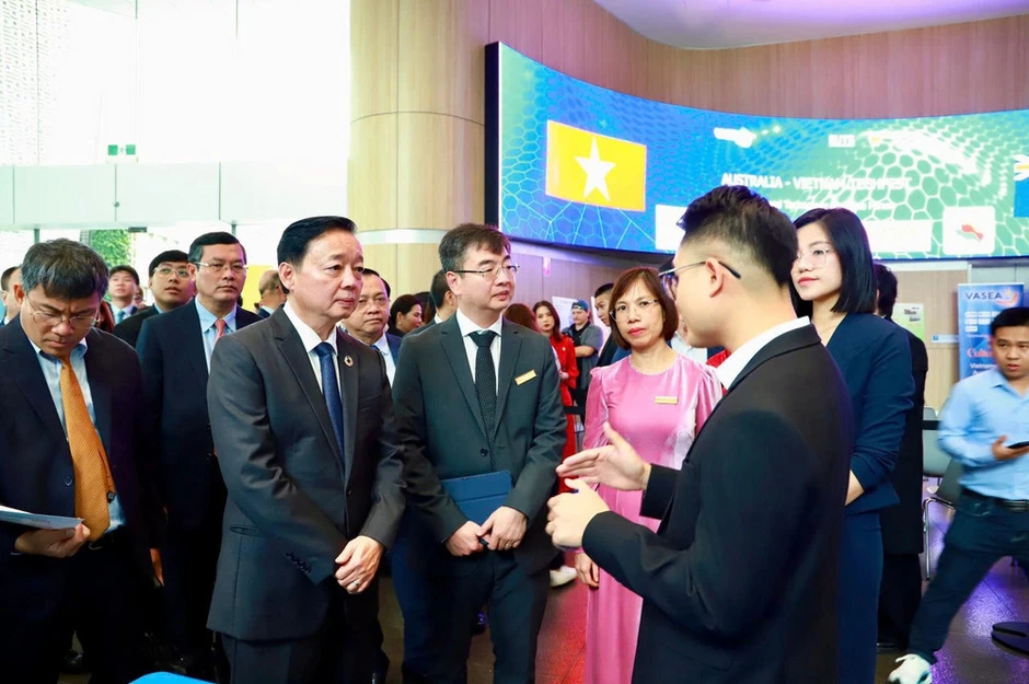 Mở ra giai đoạn hợp tác mới Việt Nam-Australia, đặc biệt trong khoa học-công nghệ, đổi mới sáng tạo và đào tạo nguồn nhân lực Mở ra giai đoạn hợp tác mới Việt Nam-Australia, đặc biệt trong khoa học-công nghệ, đổi mới sáng tạo và đào tạo nguồn nhân lực