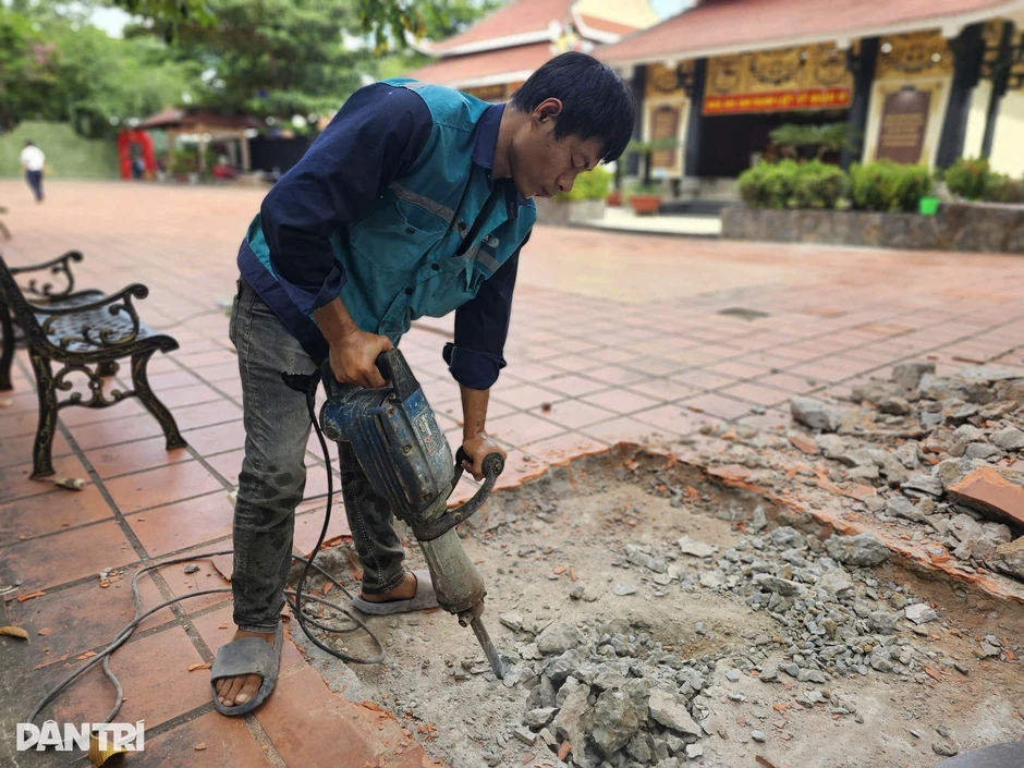 Mở rộng tìm kiếm ở Công viên Lê Thị Riêng, phát hiện thêm 5 bộ hài cốt liệt sĩ Mở rộng tìm kiếm ở Công viên Lê Thị Riêng, phát hiện thêm 5 bộ hài cốt liệt sĩ