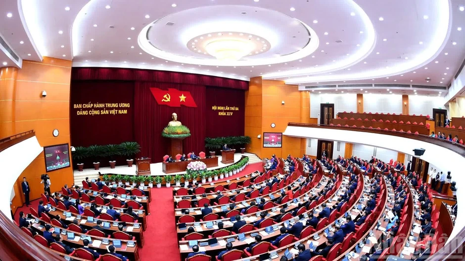 Mỗi đảng viên phải là “điểm tựa của sự thật” trên không gian mạng Mỗi đảng viên phải là “điểm tựa của sự thật” trên không gian mạng