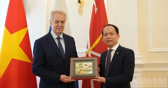 Mong muốn Saint Petersburg tiếp tục tăng cường hợp tác với các địa phương Việt Nam