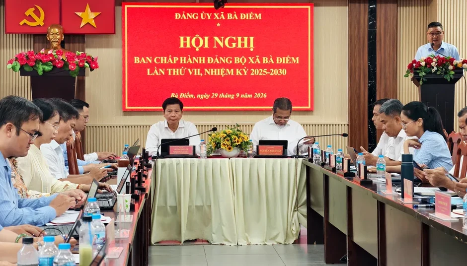 Mức độ hài lòng của người dân và doanh nghiệp ở xã Bà Điểm đạt 100% Mức độ hài lòng của người dân và doanh nghiệp ở xã Bà Điểm đạt 100%