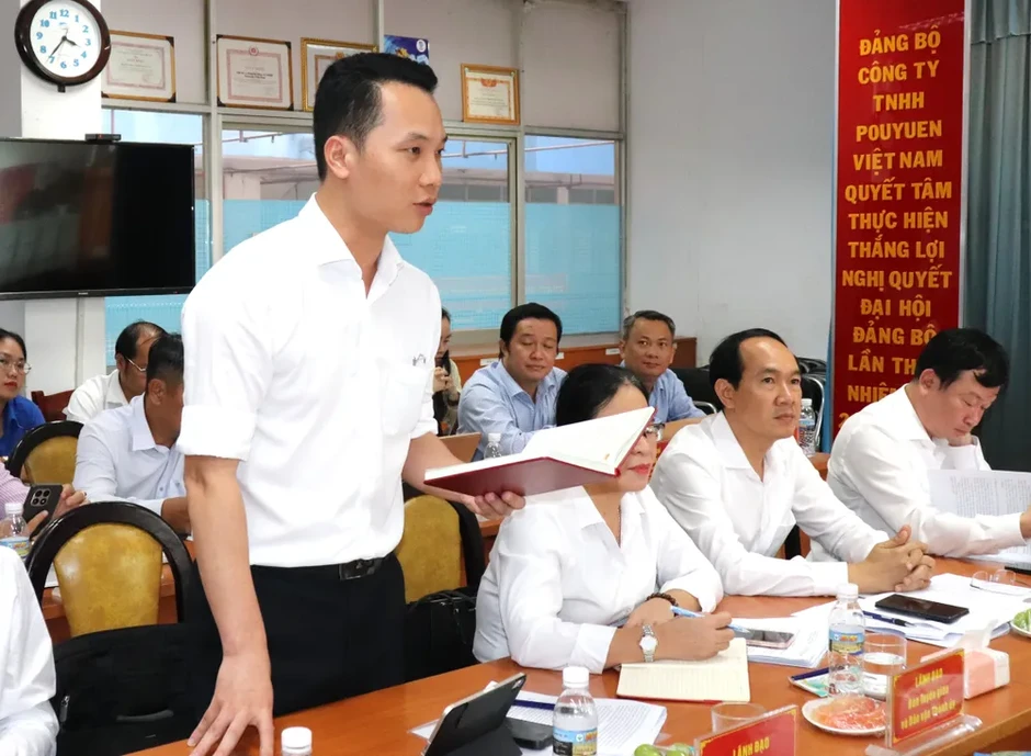Nắm chắc tình hình đảng viên, tâm tư, tình cảm người lao động