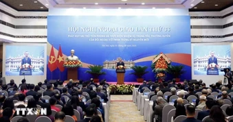 Nâng cao chất lượng công tác đảng, công tác chính trị của ngành ngoại giao
