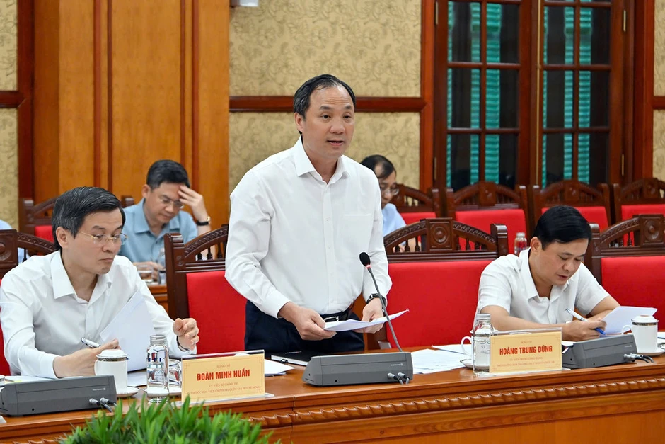 Nâng cao chất lượng hoạt động của bộ máy hệ thống chính trị và chính quyền địa phương 2 cấp Nâng cao chất lượng hoạt động của bộ máy hệ thống chính trị và chính quyền địa phương 2 cấp
