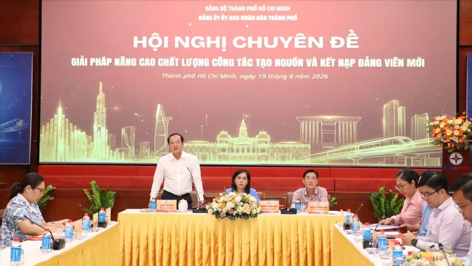 Nâng cao chất lượng tạo nguồn đảng viên mới từ thực tiễn công tác Nâng cao chất lượng tạo nguồn đảng viên mới từ thực tiễn công tác
