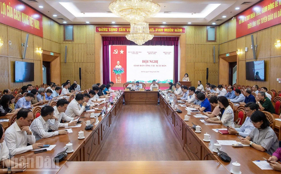 Nâng cao chất lượng xuất bản phẩm, phục vụ hiệu quả các nhiệm vụ chính trị Nâng cao chất lượng xuất bản phẩm, phục vụ hiệu quả các nhiệm vụ chính trị