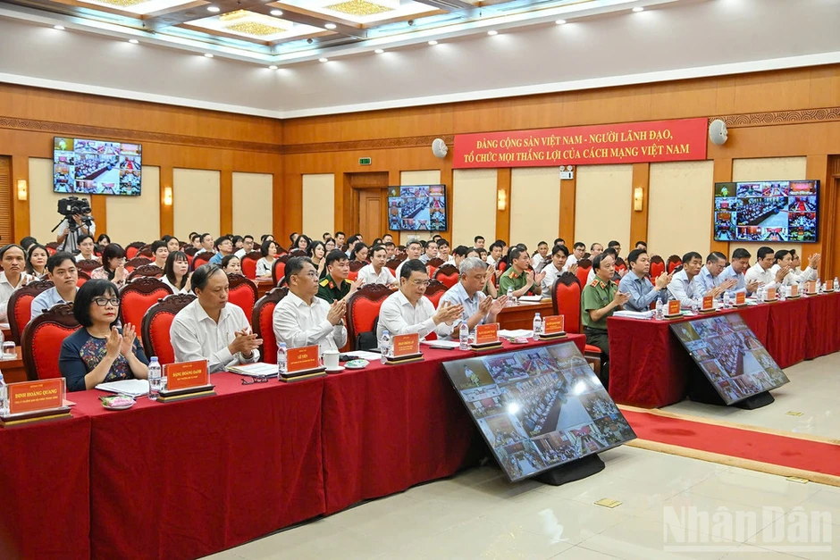 Nâng cao hiệu quả công tác nội chính, tạo thuận lợi cho phát triển kinh tế-xã hội