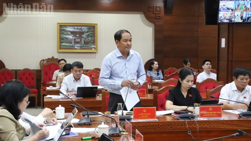 Nâng cao hiệu quả hoạt động của Hội đồng nhân dân các cấp ở Đắk Lắk Nâng cao hiệu quả hoạt động của Hội đồng nhân dân các cấp ở Đắk Lắk
