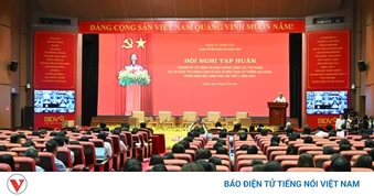 Nâng cao kỹ năng sáng tác tác phẩm chính luận bảo vệ nền tảng tư tưởng của Đảng