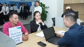 Nâng cao năng lực quản trị và kiến tạo phát triển