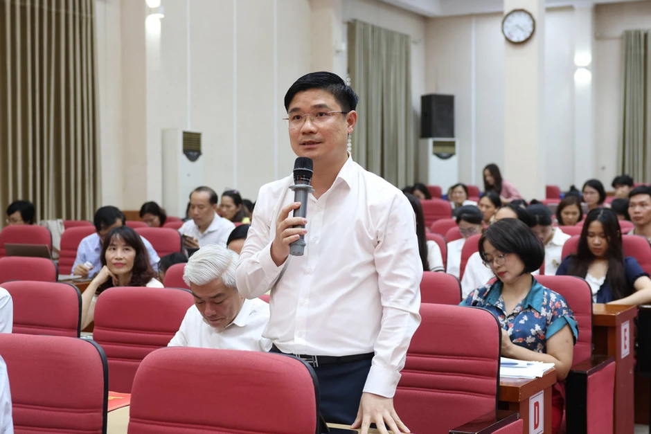 Nâng cao năng lực thực thi của bộ máy hành chính trong mô hình chính quyền địa phương hai cấp Nâng cao năng lực thực thi của bộ máy hành chính trong mô hình chính quyền địa phương hai cấp