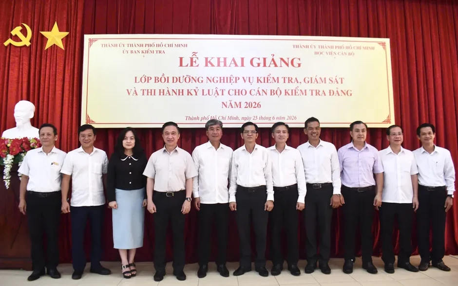 Nâng cao nghiệp vụ kiểm tra, giám sát cho cán bộ kiểm tra Đảng Nâng cao nghiệp vụ kiểm tra, giám sát cho cán bộ kiểm tra Đảng