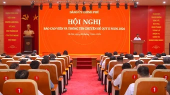 Nâng cao nhận thức, trách nhiệm của cấp ủy, tổ chức đảng trong Đảng bộ Chính phủ đối với công tác chính trị, tư tưởng