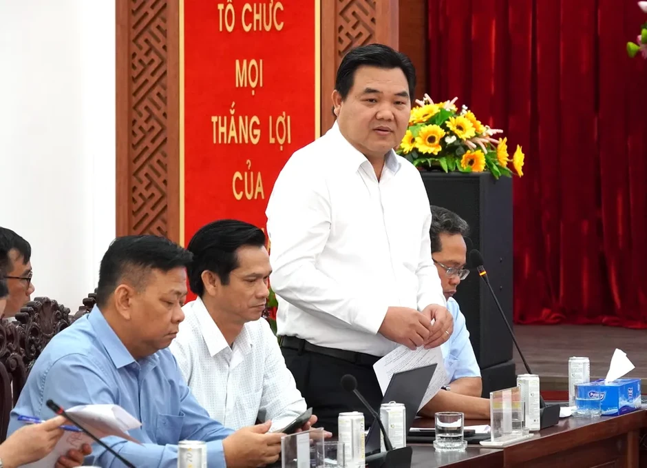 Nâng chất lượng tạo nguồn, tháo gỡ điểm nghẽn trong phát triển đảng viên Nâng chất lượng tạo nguồn, tháo gỡ điểm nghẽn trong phát triển đảng viên