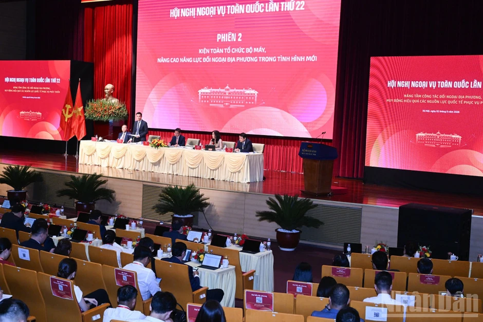 Nâng tầm công tác đối ngoại địa phương, huy động hiệu quả các nguồn lực quốc tế phục vụ phát triển Nâng tầm công tác đối ngoại địa phương, huy động hiệu quả các nguồn lực quốc tế phục vụ phát triển