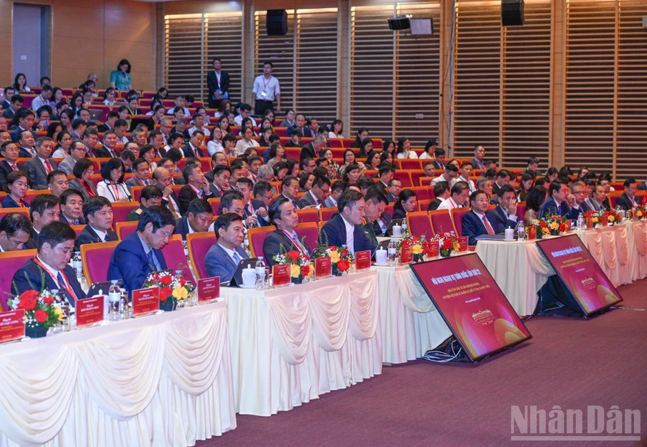 Nâng tầm công tác đối ngoại địa phương, huy động hiệu quả các nguồn lực quốc tế phục vụ phát triển Nâng tầm công tác đối ngoại địa phương, huy động hiệu quả các nguồn lực quốc tế phục vụ phát triển