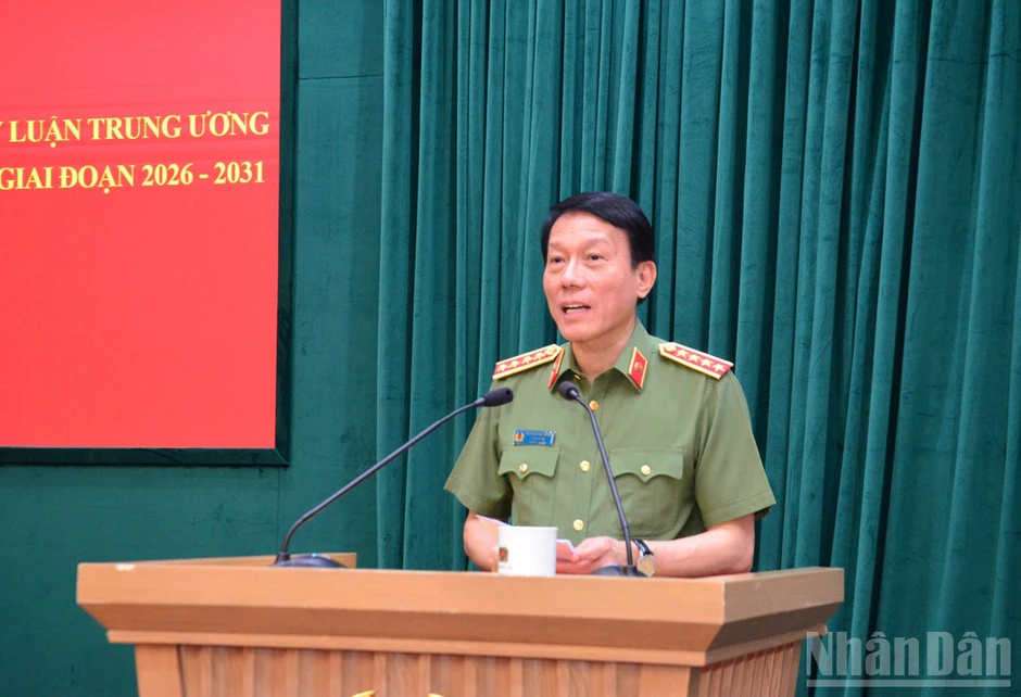 Nâng tầm nghiên cứu lý luận những vấn đề mới trong tư duy, nhận thức của Đảng về an ninh quốc gia Nâng tầm nghiên cứu lý luận những vấn đề mới trong tư duy, nhận thức của Đảng về an ninh quốc gia