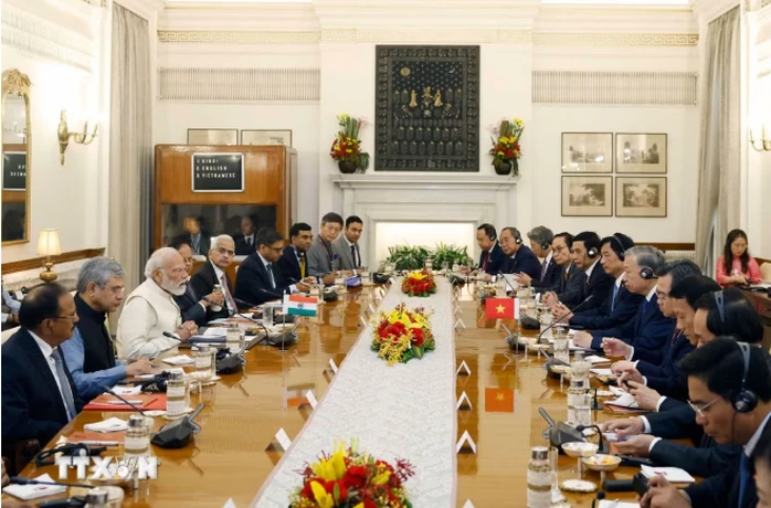 Nâng tầm quan hệ Việt Nam - Ấn Độ lên “Đối tác Chiến lược Toàn diện Tăng cường” Nâng tầm quan hệ Việt Nam - Ấn Độ lên “Đối tác Chiến lược Toàn diện Tăng cường”