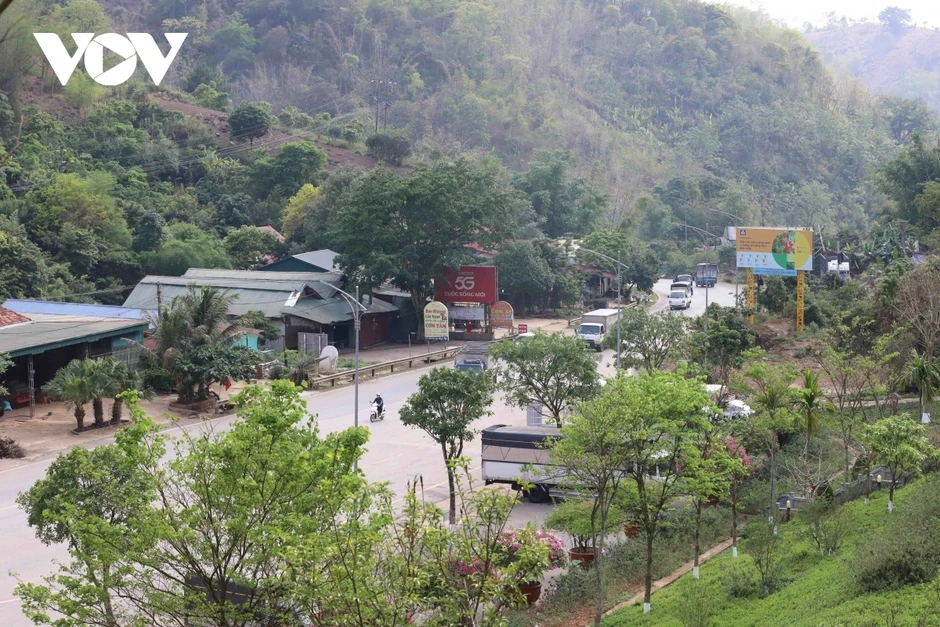 Ngã ba Cò Nòi - từ “yết hầu” tuyến lửa đến địa chỉ đỏ truyền thống cách mạng Ngã ba Cò Nòi - từ “yết hầu” tuyến lửa đến địa chỉ đỏ truyền thống cách mạng