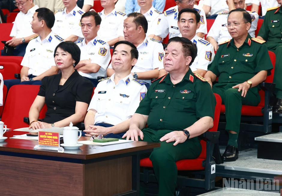 Ngày hội của những hạt mầm đại dương Ngày hội của những hạt mầm đại dương