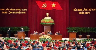Ngày làm việc thứ 2 của Hội nghị lần thứ 2 Ban Chấp hành Trung ương Đảng khóa XIV