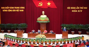 Ngày làm việc thứ hai Hội nghị lần thứ hai Ban Chấp hành Trung ương Đảng khóa XIV