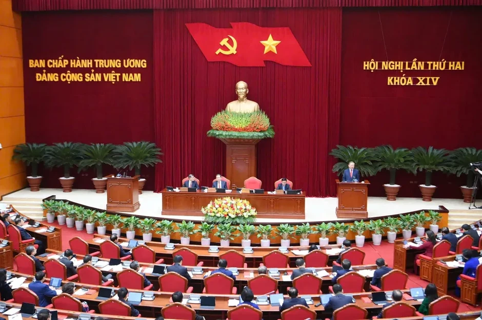Ngày làm việc thứ nhất của Hội nghị lần thứ 2 Ban Chấp hành Trung ương Đảng khóa XIV Ngày làm việc thứ nhất của Hội nghị lần thứ 2 Ban Chấp hành Trung ương Đảng khóa XIV