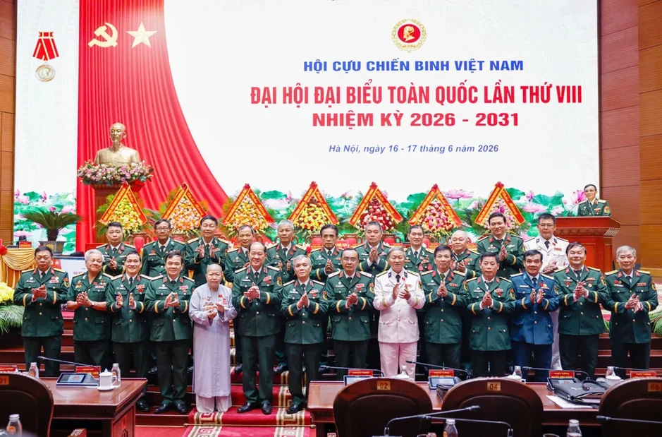 Ngày làm việc thứ nhất Đại hội đại biểu toàn quốc Hội Cựu chiến binh Việt Nam lần thứ VIII Ngày làm việc thứ nhất Đại hội đại biểu toàn quốc Hội Cựu chiến binh Việt Nam lần thứ VIII