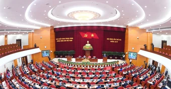 Ngày làm việc thứ nhất Hội nghị lần thứ hai Ban Chấp hành Trung ương Đảng khóa XIV