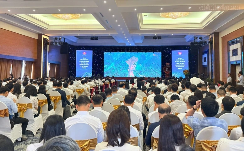 Nghệ An cần chuyển biến về chất trong mô hình phát triển Nghệ An cần chuyển biến về chất trong mô hình phát triển