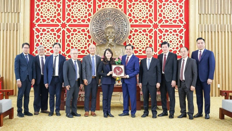 Nghệ An tổ chức nhiều hoạt động kỷ niệm 50 năm thiết lập quan hệ ngoại giao Việt Nam-Thái Lan Nghệ An tổ chức nhiều hoạt động kỷ niệm 50 năm thiết lập quan hệ ngoại giao Việt Nam-Thái Lan