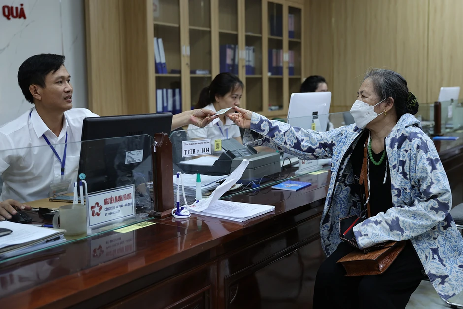 Nghỉ hưu trước tuổi theo Nghị định 178 có được hưởng trợ cấp khó khăn? Nghỉ hưu trước tuổi theo Nghị định 178 có được hưởng trợ cấp khó khăn?