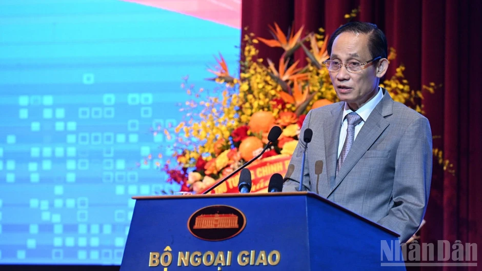 Ngoại giao phục vụ phát triển đất nước trong giai đoạn mới với tư duy đột phá, hành động quyết liệt Ngoại giao phục vụ phát triển đất nước trong giai đoạn mới với tư duy đột phá, hành động quyết liệt