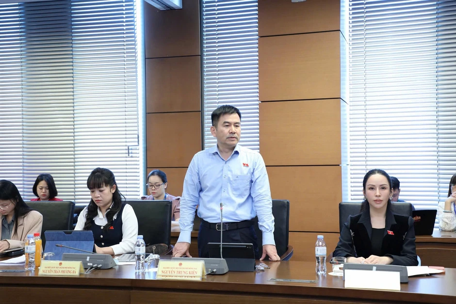 Người có ảnh hưởng livestream được tặng quà tiền tỷ, liệu có rửa tiền? Người có ảnh hưởng livestream được tặng quà tiền tỷ, liệu có rửa tiền?