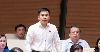 Người có ảnh hưởng nói lời tục tĩu, đề nghị quy định trách nhiệm của nền tảng số