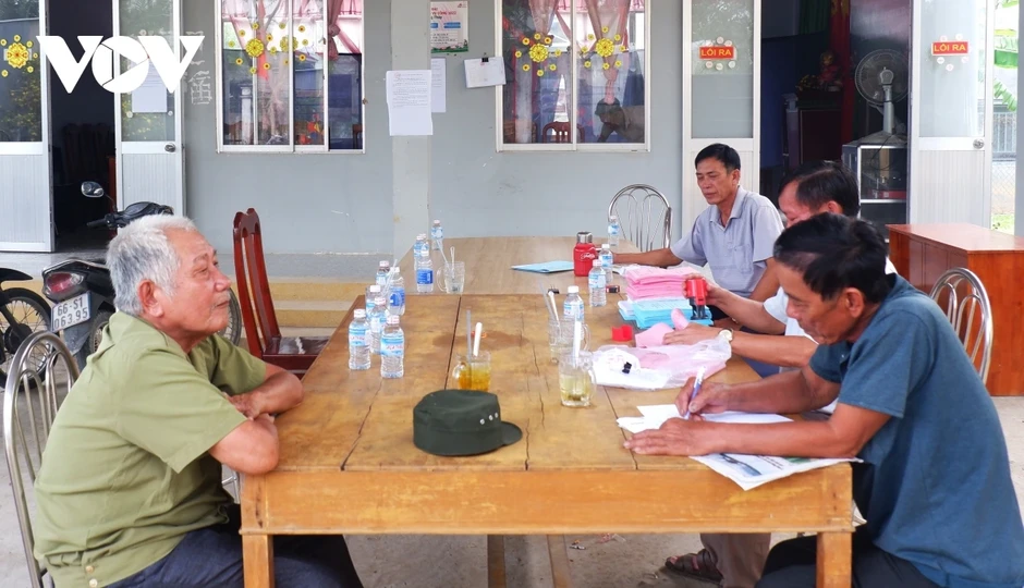 Người dân biên giới Đồng Tháp háo hức chờ ngày đi bỏ phiếu Người dân biên giới Đồng Tháp háo hức chờ ngày đi bỏ phiếu