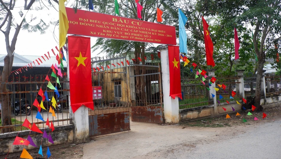 Người dân biên giới Đồng Tháp háo hức chờ ngày đi bỏ phiếu Người dân biên giới Đồng Tháp háo hức chờ ngày đi bỏ phiếu