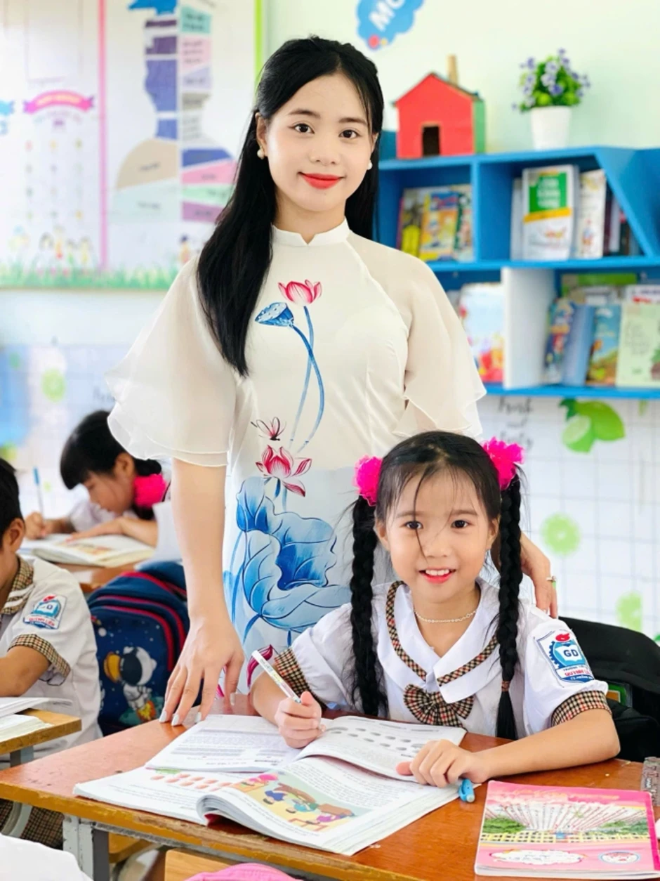 Người Ơ Đu đầu tiên trúng cử đại biểu Quốc hội - Báo TinVina