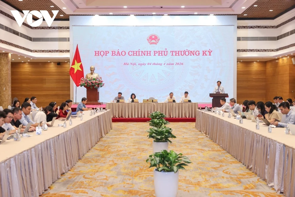 Nguồn cung xăng dầu trong nước được bảo đảm đến hết tháng 4 Nguồn cung xăng dầu trong nước được bảo đảm đến hết tháng 4