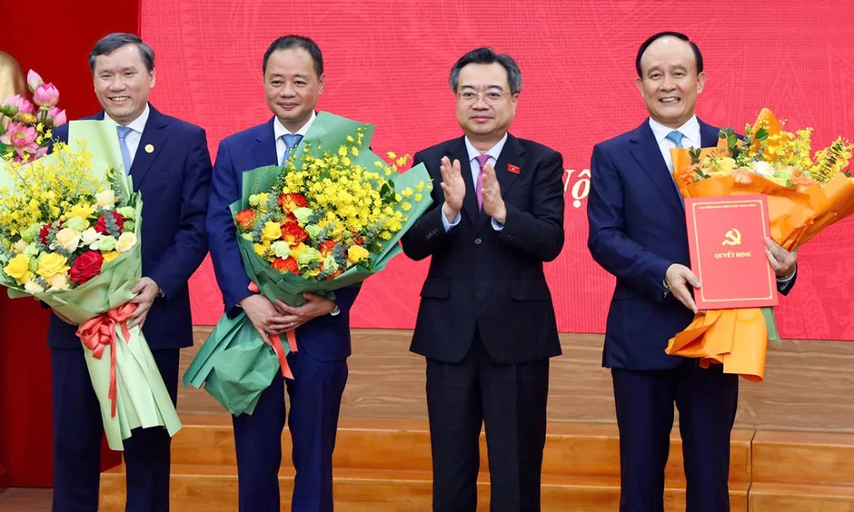Nguyên Chủ tịch HĐND TP Hà Nội làm Phó Ban Chính sách, chiến lược Trung ương Nguyên Chủ tịch HĐND TP Hà Nội làm Phó Ban Chính sách, chiến lược Trung ương