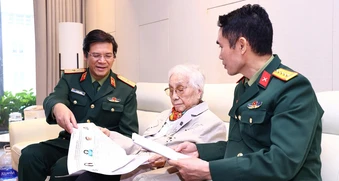 Nguyên Phó Chủ tịch nước Nguyễn Thị Bình kỳ vọng những đại biểu chất lượng